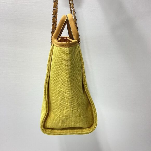 Lily&Bean London The Lily Canvas Medium Monogrammed Fabric Box Bag - Picture 4 of 14